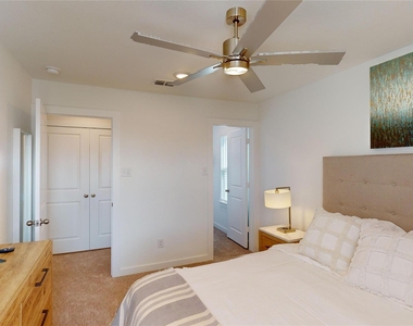 2942 Elle Drive - Photo Thumbnail 40