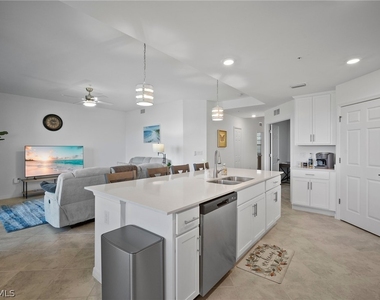 15980 Grassland Lane - Photo Thumbnail 14