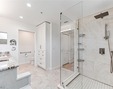 26991 Clarkston Drive - Photo Thumbnail 14