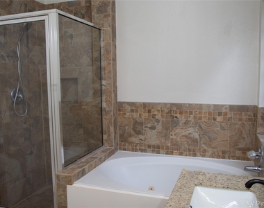 4918 Pinder Lane - Photo Thumbnail 21