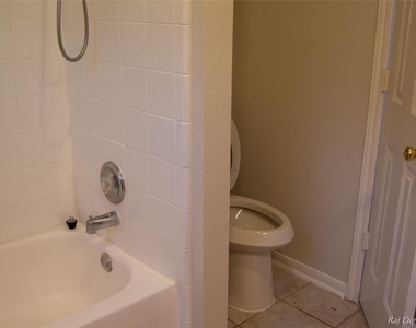 4918 Pinder Lane - Photo Thumbnail 29