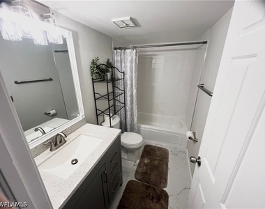 3011 Sandpiper Bay Circle - Photo Thumbnail 20
