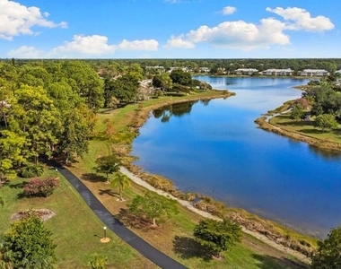 1810 Kings Lake Boulevard - Photo Thumbnail 6