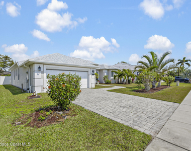 1291 Tamango Drive - Photo Thumbnail 2