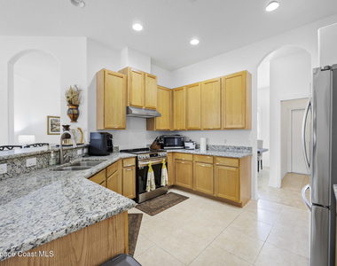 1291 Tamango Drive - Photo Thumbnail 17