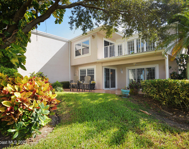 412 La Costa Street - Photo Thumbnail 7