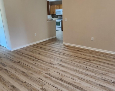 4106 Meander Place - Photo Thumbnail 11