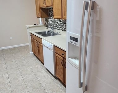 4106 Meander Place - Photo Thumbnail 3