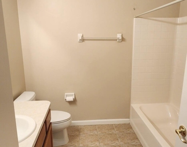 4106 Meander Place - Photo Thumbnail 9