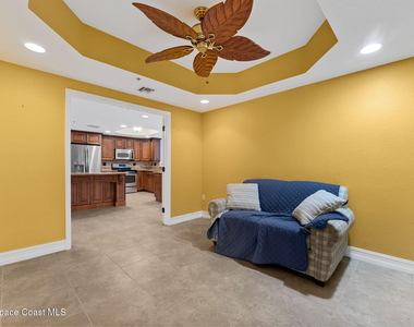 480 Sail Lane - Photo Thumbnail 8