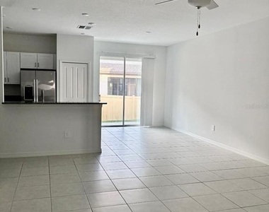 10321 Trumpet Honeysuckle Way - Photo Thumbnail 2