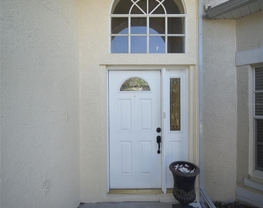 10905 Capstan Lake Drive - Photo Thumbnail 2