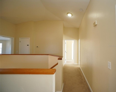10905 Capstan Lake Drive - Photo Thumbnail 32