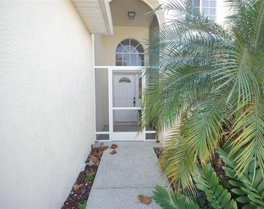 10905 Capstan Lake Drive - Photo Thumbnail 1