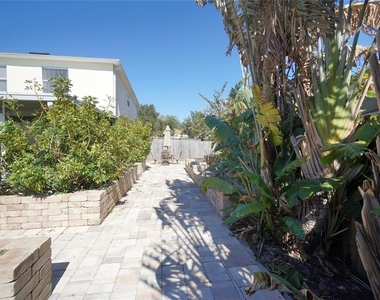 10905 Capstan Lake Drive - Photo Thumbnail 40