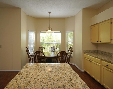 10905 Capstan Lake Drive - Photo Thumbnail 3