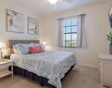 16706 Vardon Terrace - Photo Thumbnail 13
