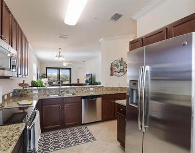 16706 Vardon Terrace - Photo Thumbnail 8