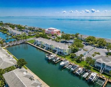 5048 Beach Drive Se - Photo Thumbnail 56