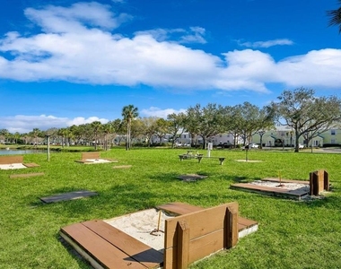 5048 Beach Drive Se - Photo Thumbnail 93