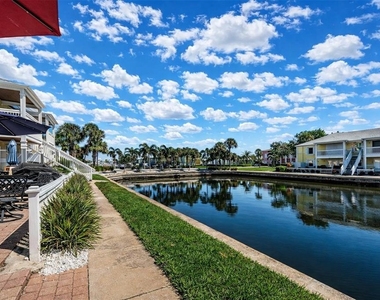 5048 Beach Drive Se - Photo Thumbnail 50