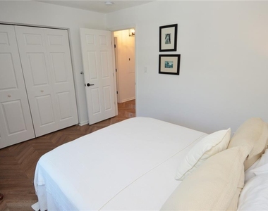5048 Beach Drive Se - Photo Thumbnail 40