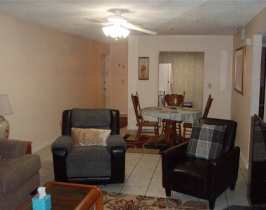 4500 E Bay Drive - Photo Thumbnail 3