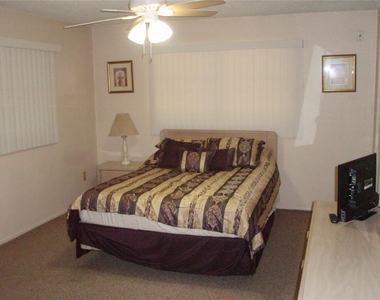 4500 E Bay Drive - Photo Thumbnail 6