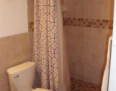 4500 E Bay Drive - Photo Thumbnail 7