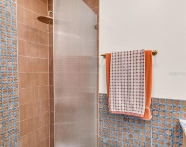 16613 Gulf Boulevard - Photo Thumbnail 20