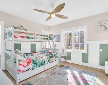16613 Gulf Boulevard - Photo Thumbnail 24