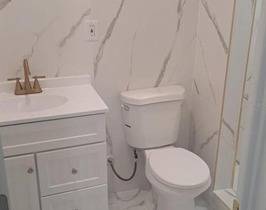 1405 W Rambla Street - Photo Thumbnail 8