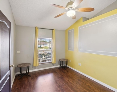 907 Salerno Court - Photo Thumbnail 9
