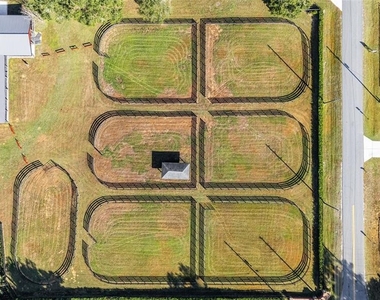 2 Count Fleet Drive - Photo Thumbnail 6