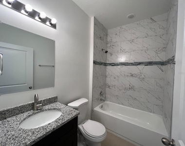 2161 Sw 153rd Loop - Photo Thumbnail 14