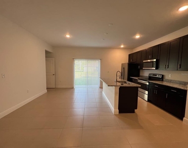 2161 Sw 153rd Loop - Photo Thumbnail 20