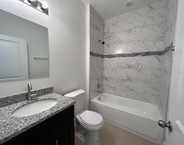 2161 Sw 153rd Loop - Photo Thumbnail 12
