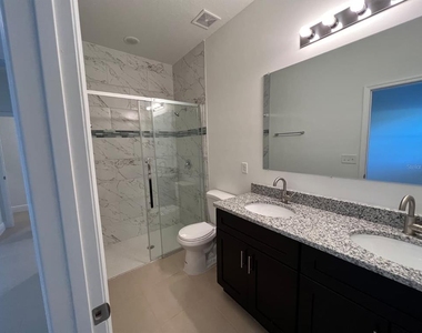 2161 Sw 153rd Loop - Photo Thumbnail 5