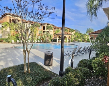 5542 Metrowest Boulevard - Photo Thumbnail 23
