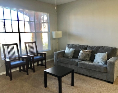 5542 Metrowest Boulevard - Photo Thumbnail 3