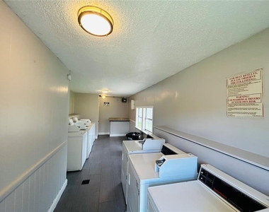 2775 L B Mcleod Road - Photo Thumbnail 9
