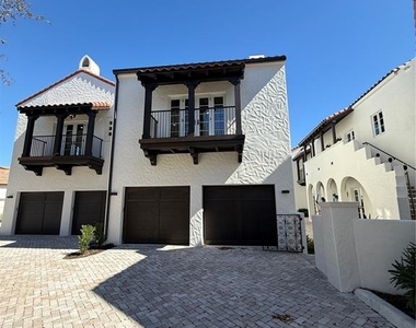 301 W Comstock Avenue - Photo Thumbnail 6