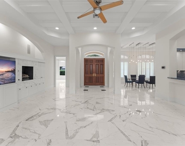 9701 Lake Isleworth Court - Photo Thumbnail 3
