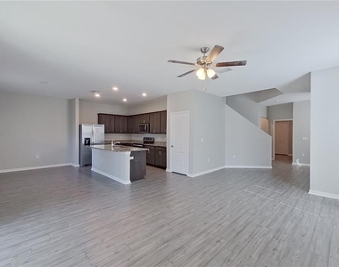 30161 Fedora Circle - Photo Thumbnail 5