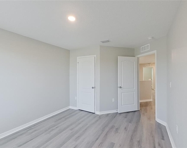 30161 Fedora Circle - Photo Thumbnail 28