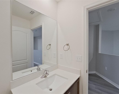 30161 Fedora Circle - Photo Thumbnail 24