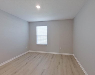 30098 Fedora Circle - Photo Thumbnail 23