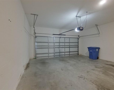 30098 Fedora Circle - Photo Thumbnail 28