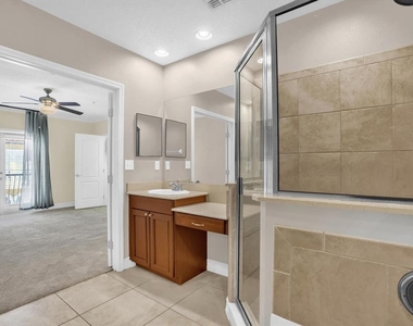 4636 Messina Drive - Photo Thumbnail 23