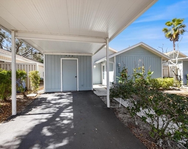 856 Chatham Drive - Photo Thumbnail 1